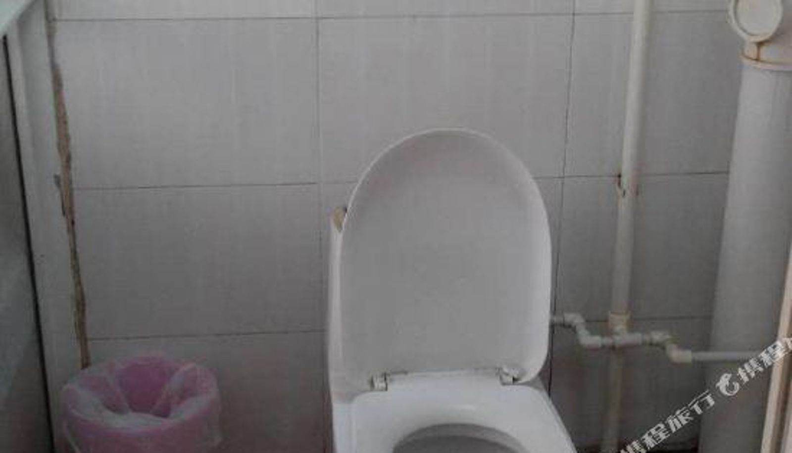 Camera - Zhoukou Hengshun Hotel
