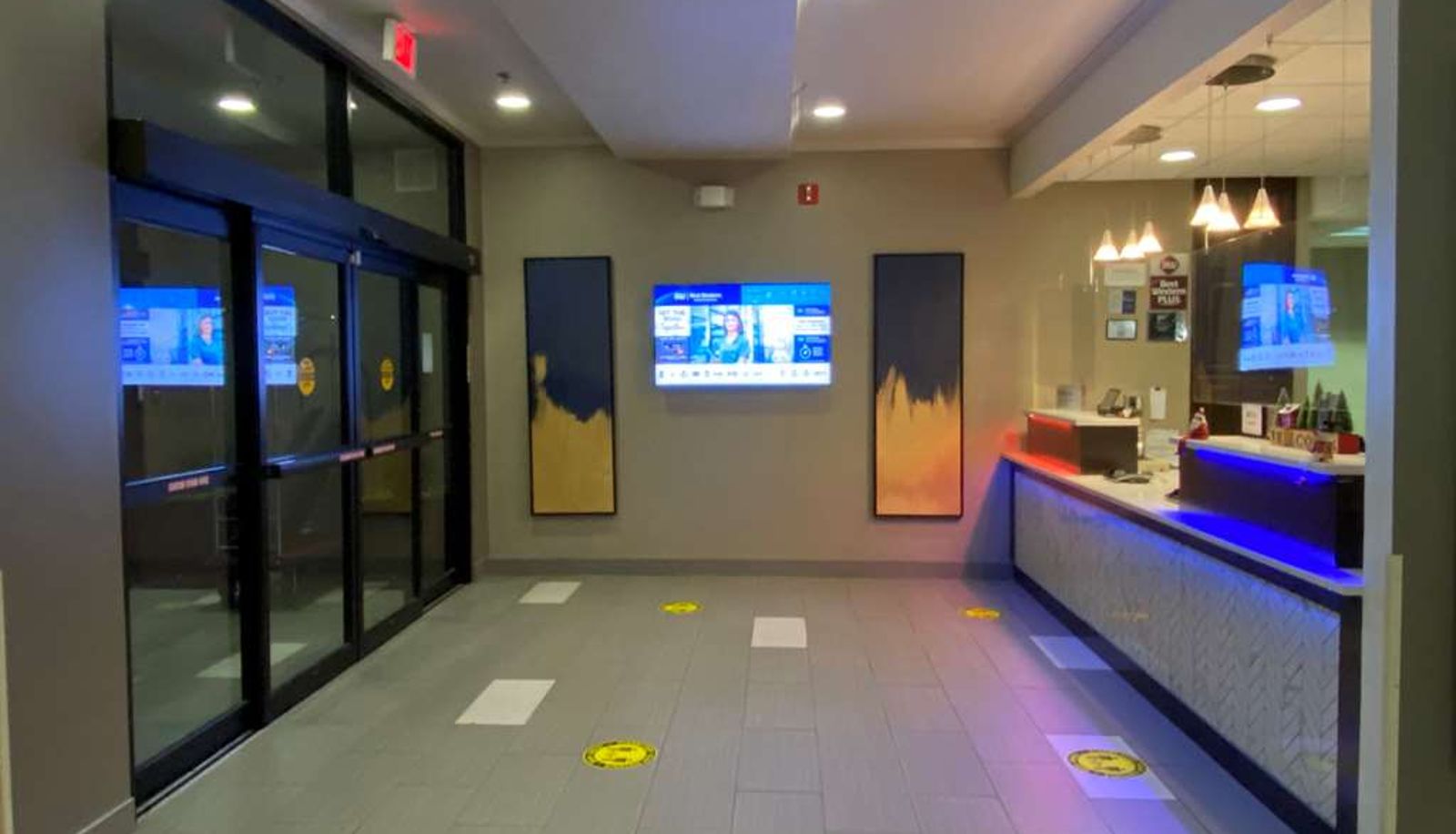 Lobby - Best Western Plus Kansas City Airport-KCI East
