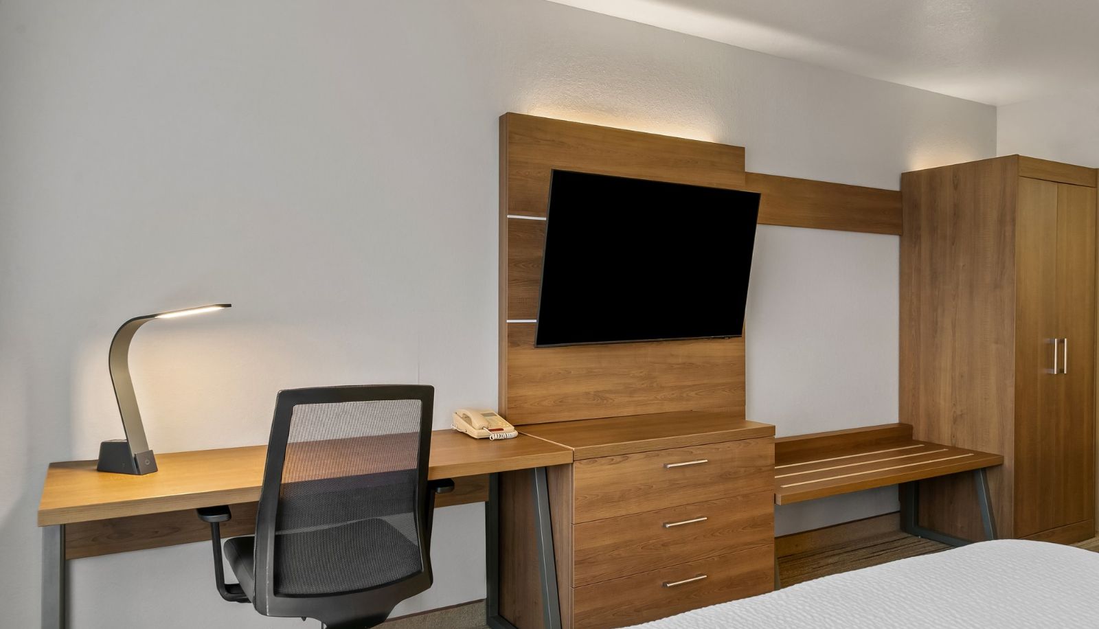 Zimmer - Holiday Inn Express & Suites MARION by IHG