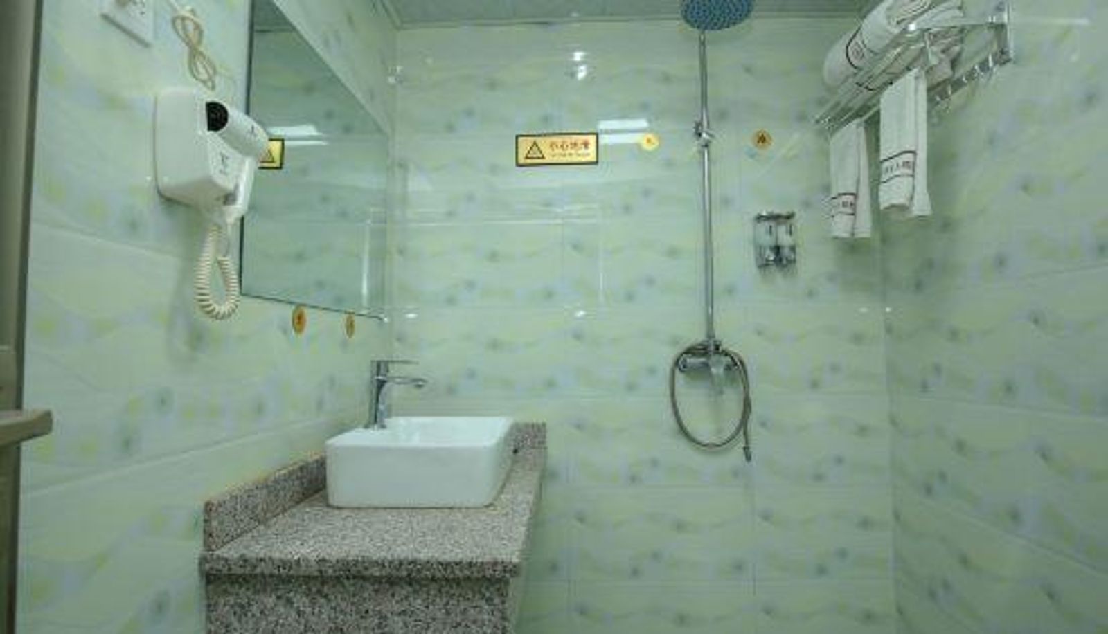Chambre - Jianshui Automobile Theme Hotel