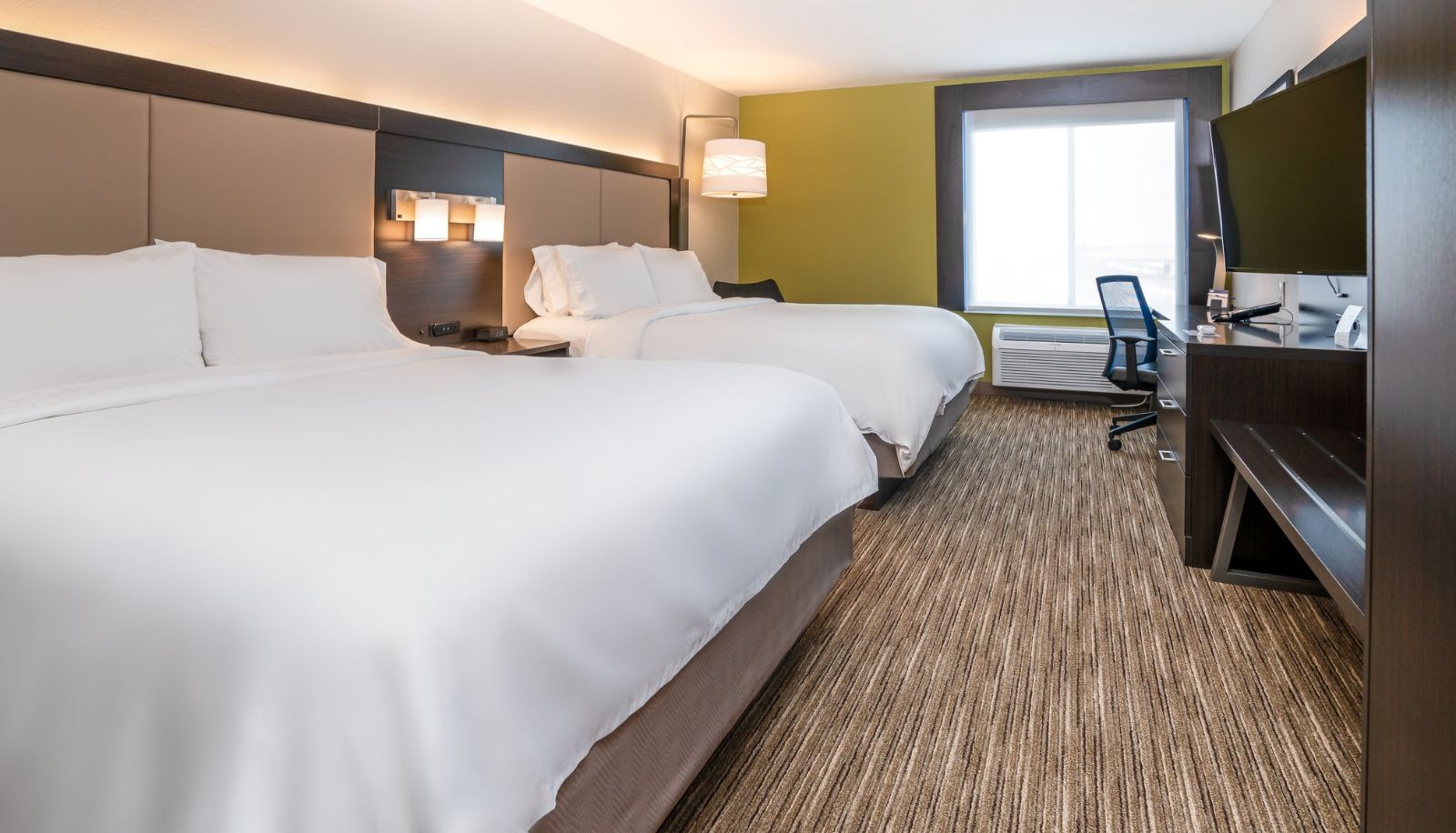 Zimmer - Holiday Inn Express & Suites COON RAPIDS-BLAINE AREA by IHG