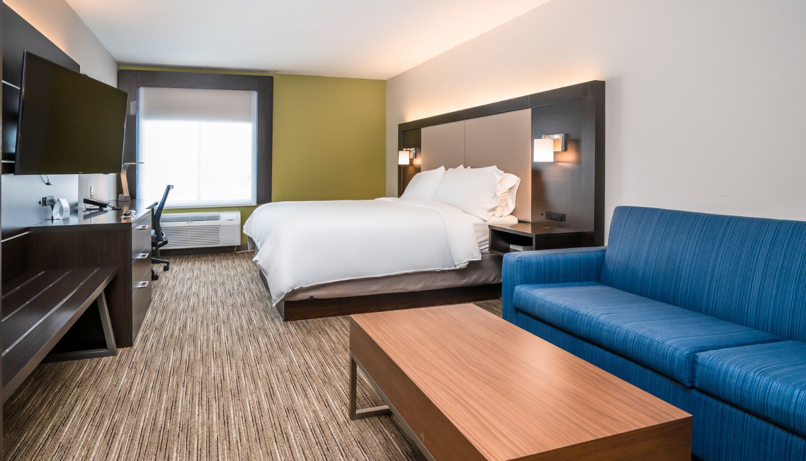 Room - Holiday Inn Express & Suites COON RAPIDS-BLAINE AREA by IHG