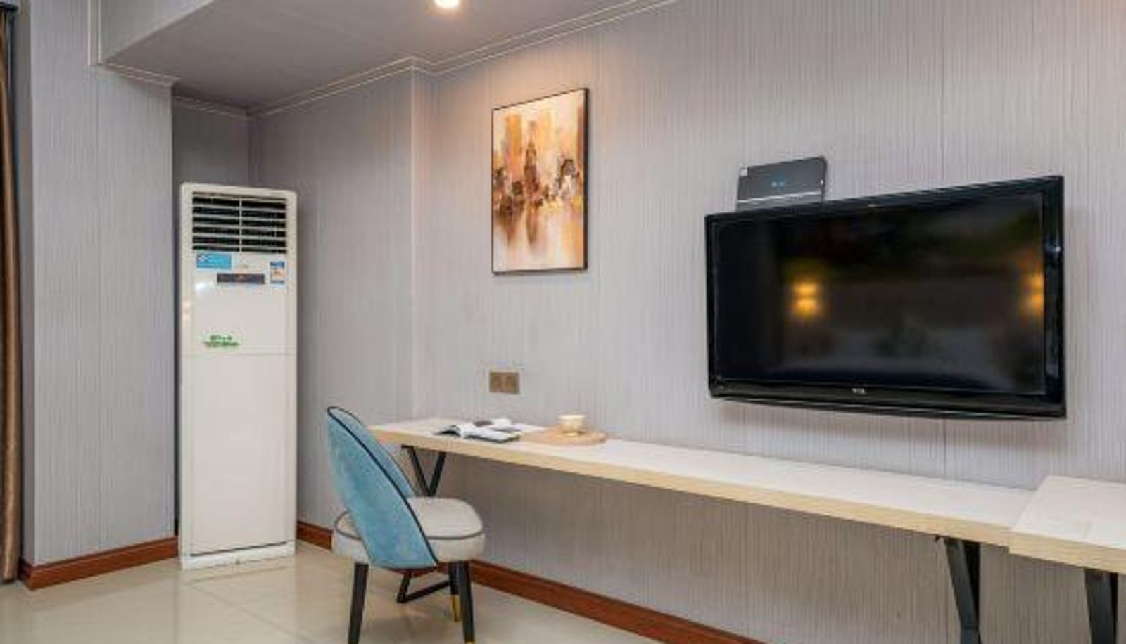 Zimmer - Youge Shangpin Hotel (Xinxing Times Square Bus Station)