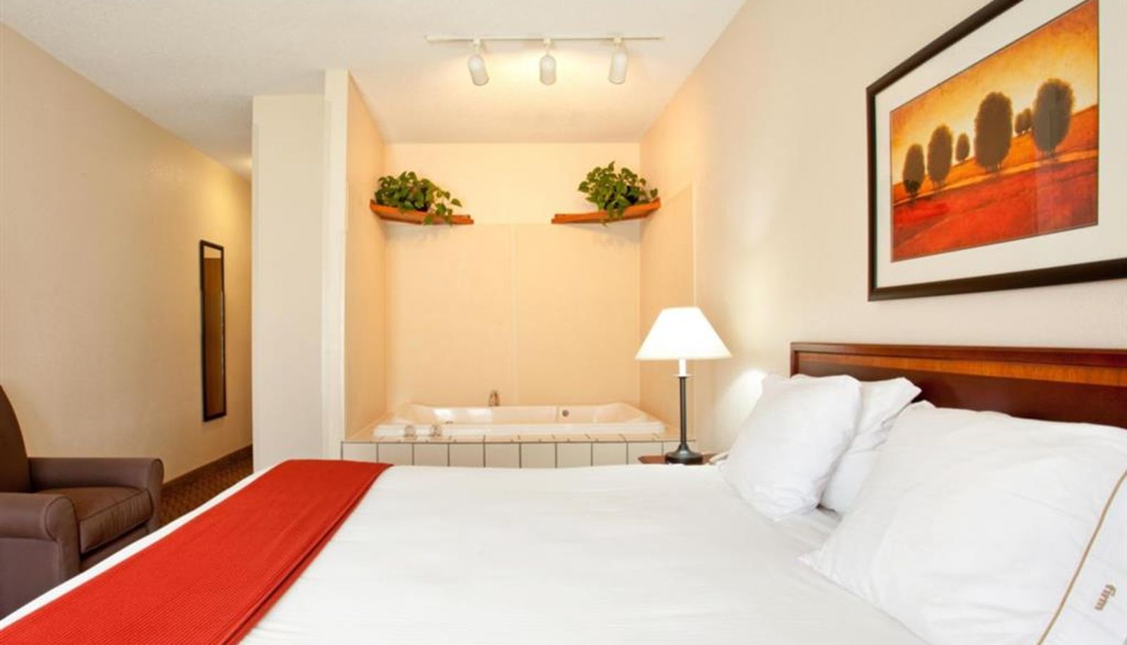 Room - Baymont by Wyndham Merrillville
