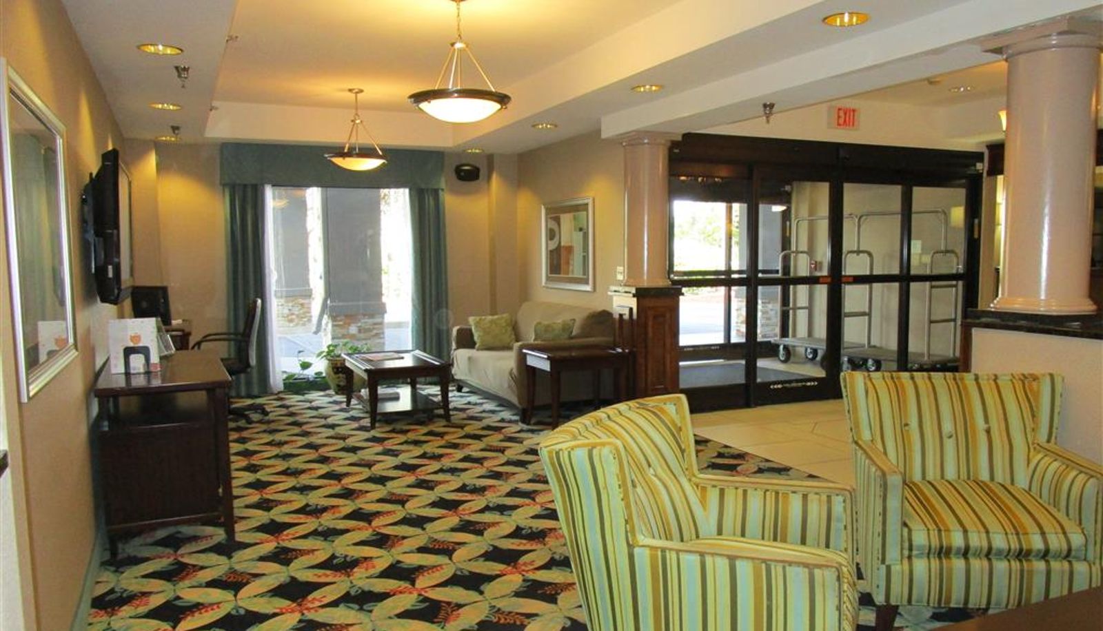Hall - Country Inn & Suites by Radisson Murrells Inlet SC