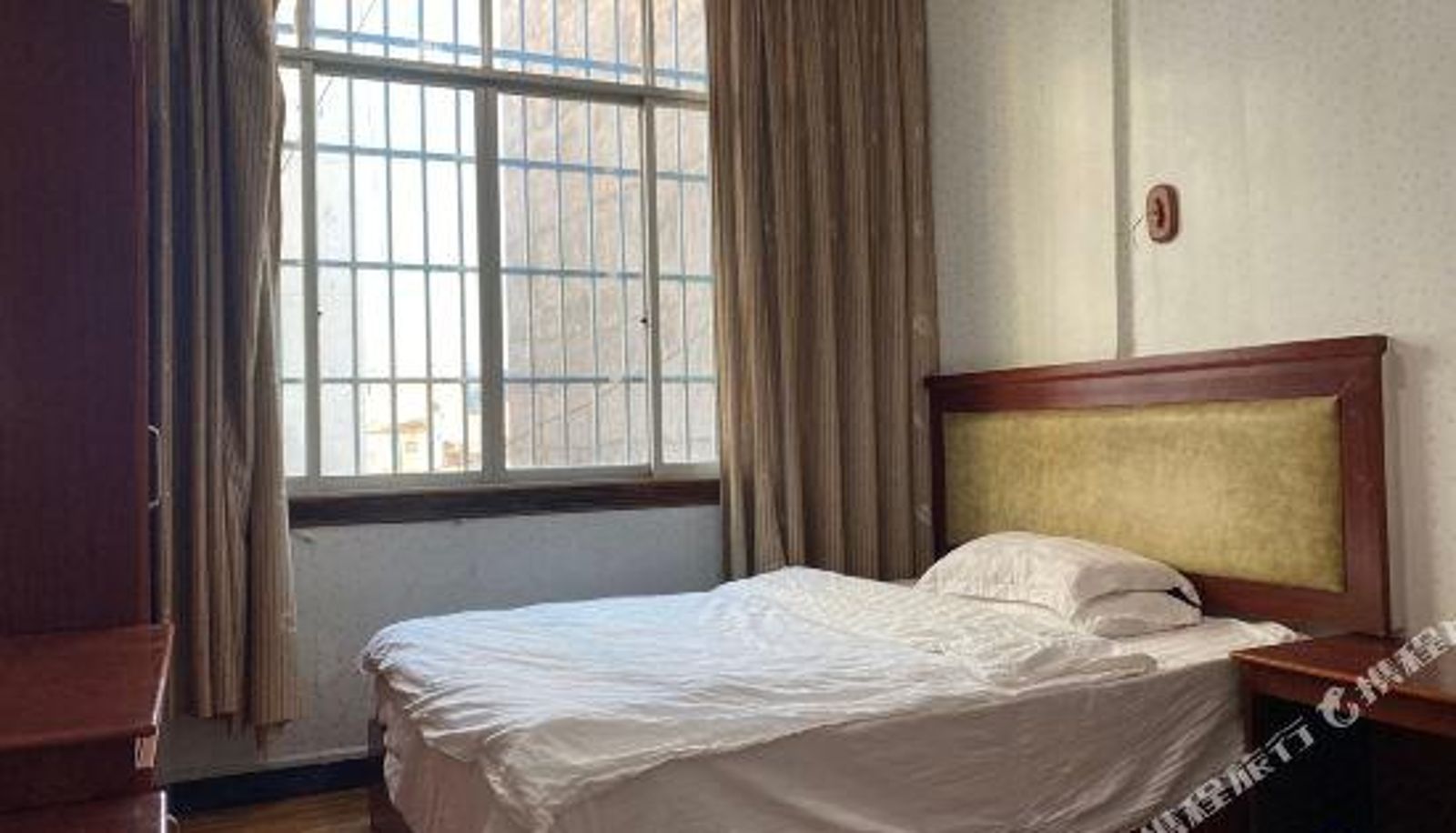 Room - Xingyi Youth Apartment