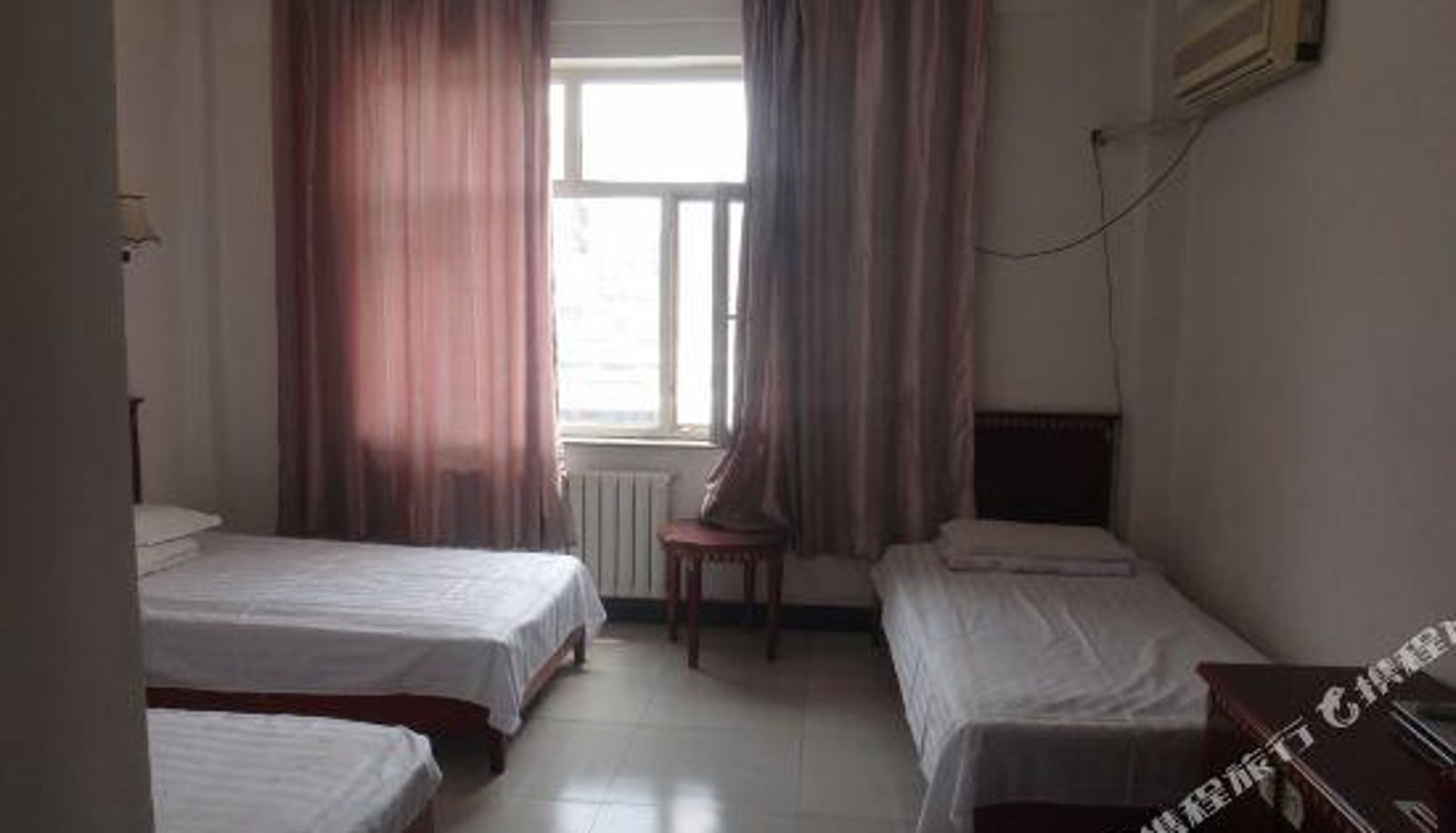 Chambre - Jiaotong Hostel (Wuhai Erbu)