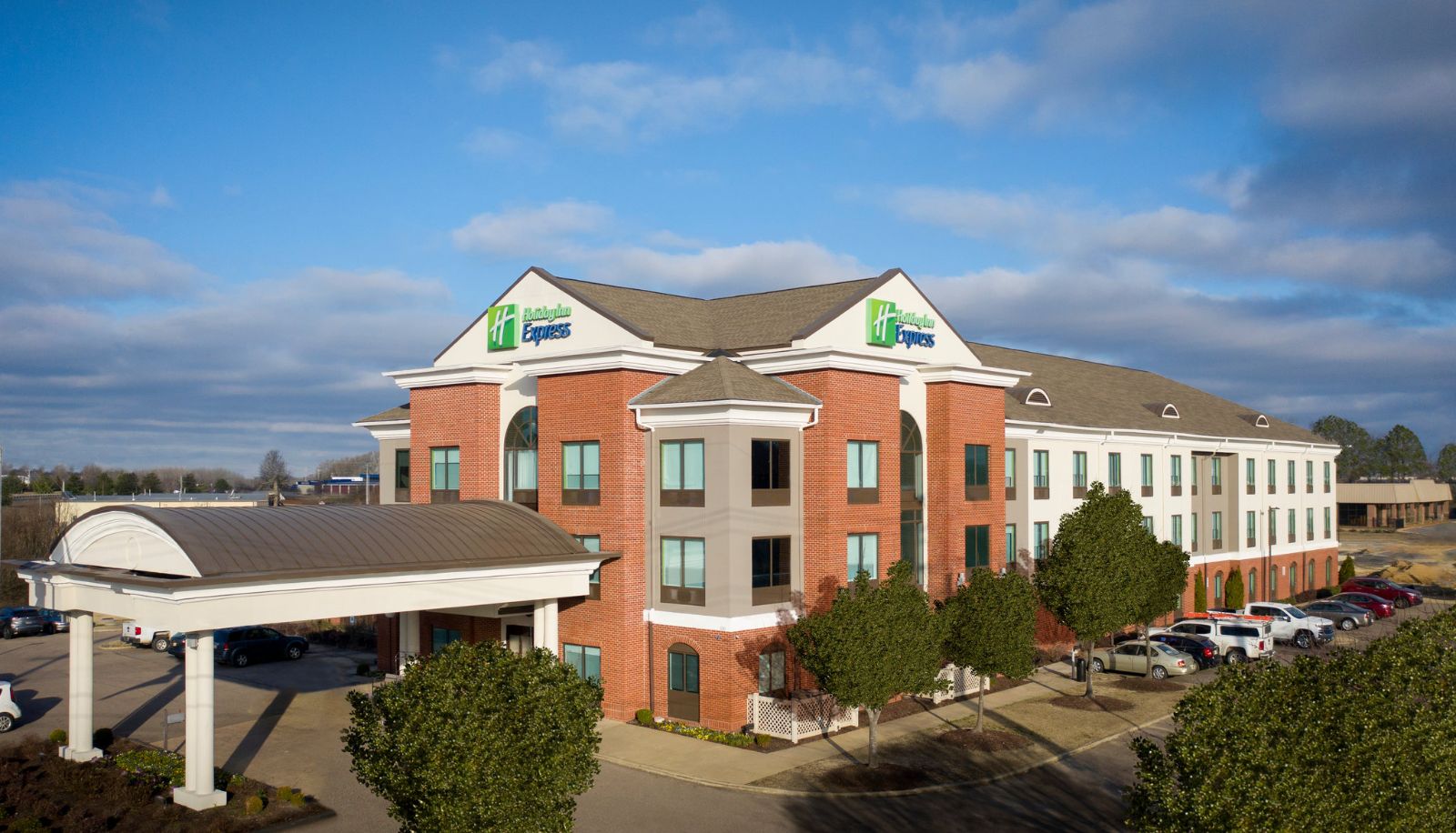 Informacje - Holiday Inn Express & Suites OLIVE BRANCH by IHG