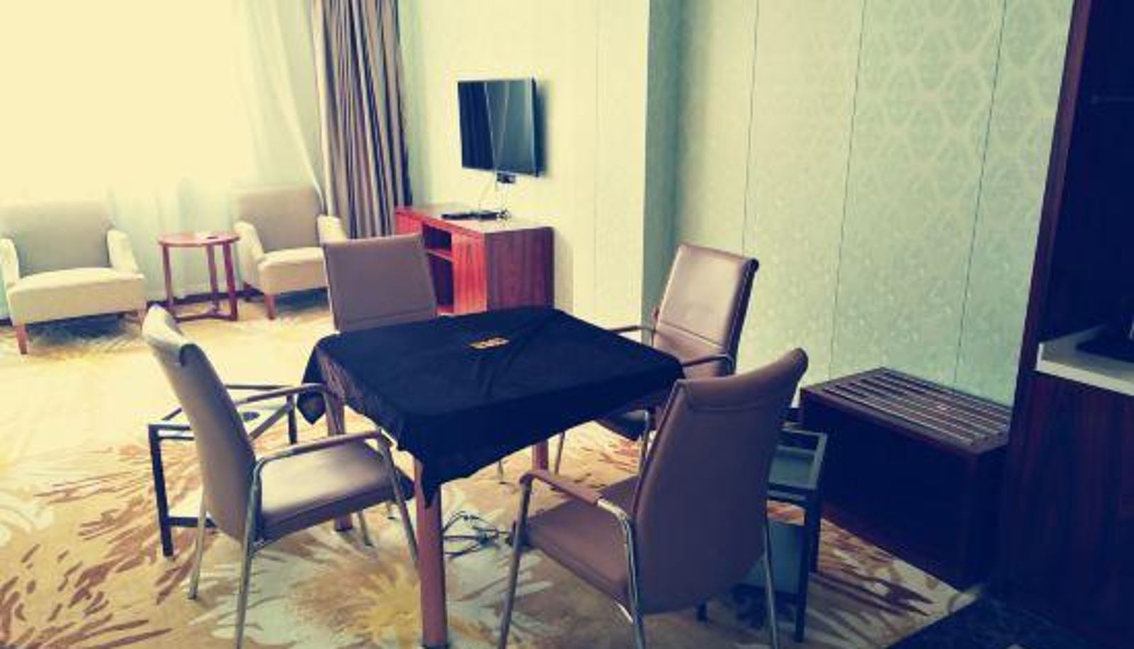 Zimmer - Yiyang Shengtang Hotel