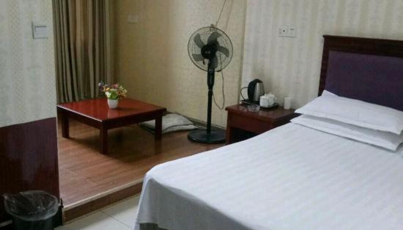 Zimmer - Yiyang Jiahe Hotel