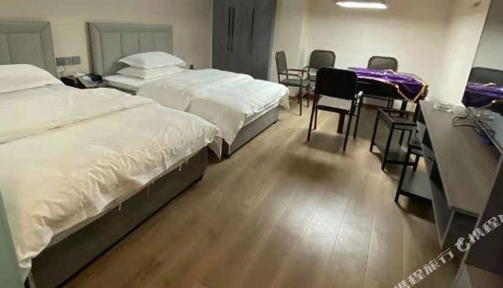 Kamer - Shimen Yushang Business Hotel