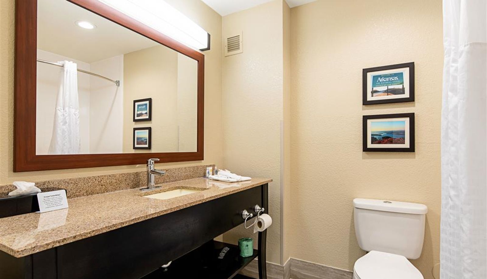 Pokój - Comfort Inn & Suites Pine Bluff