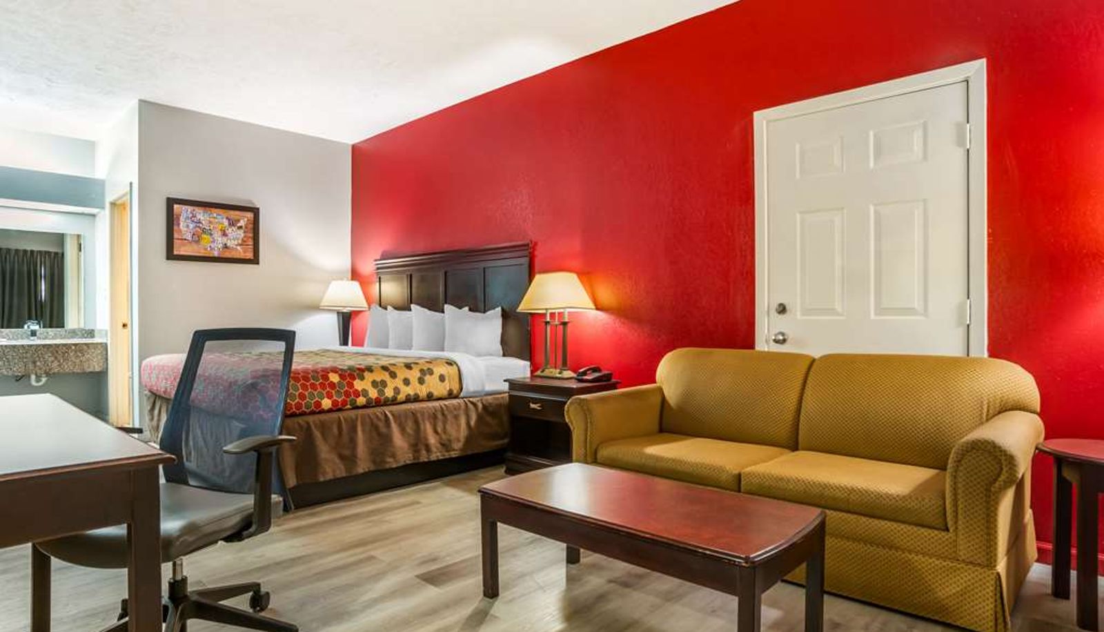 Room - Econo Lodge Inn & Suites Philadelphia MS