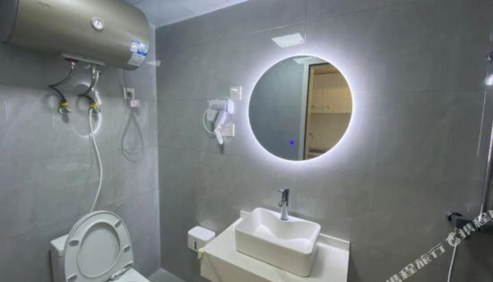 Zimmer - Lanhaiyihao View Cinema Apartment (China Resources Vientiane Store)