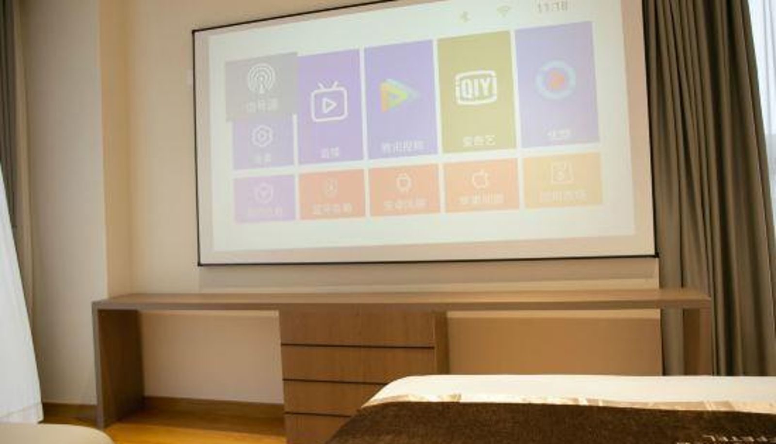Zimmer - Qianxu Smart Movie Apartment (Rizhao China Resources MIXC Store)