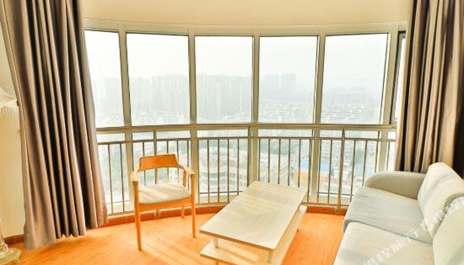 Camera per famiglia - Rizhao Dongyi Town) Shangwen Apartment(Baths No. 3