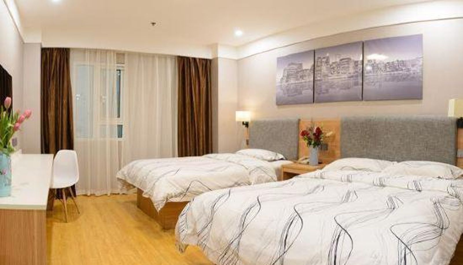 Familienzimmer - Mini boutique hotel in metropolis (sunshine lighthouse plaza store)