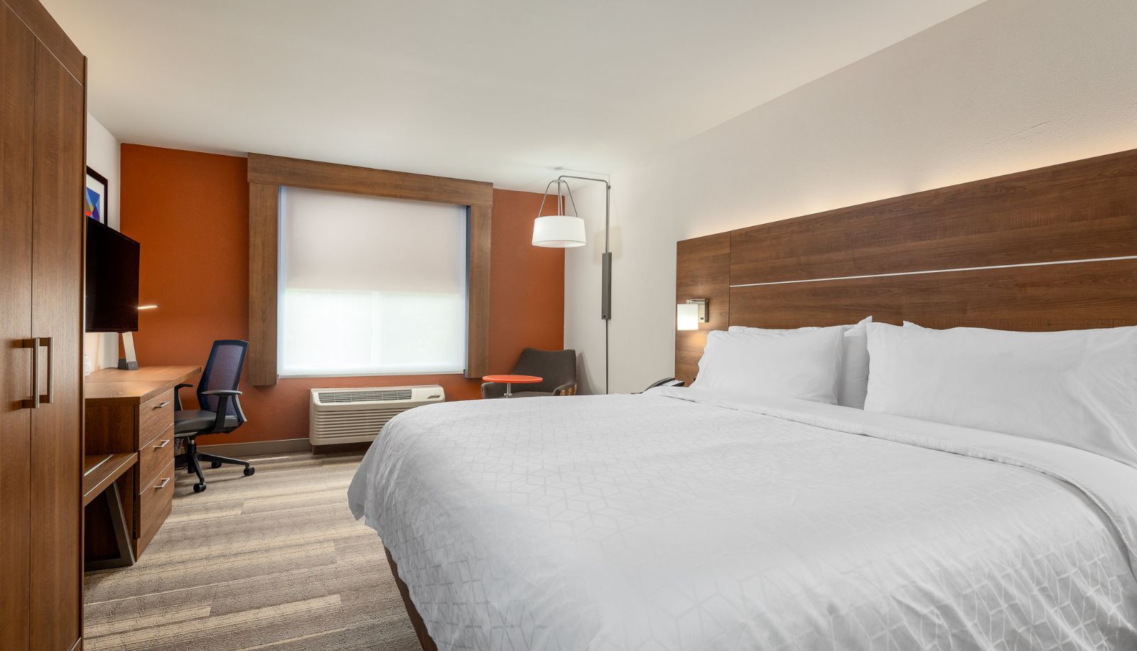 Room - Holiday Inn Express CHAPEL HILL by IHG