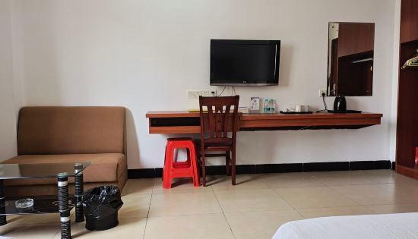 Kamer - Maoming People's Business Hotel
