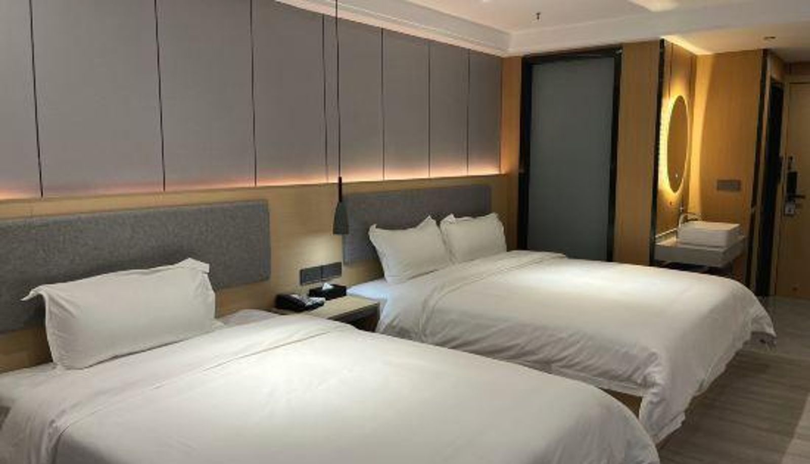 Widok wnętrza - Zhuyuan Hotel (Maoming Electric Bai Wanda Plaza Branch)