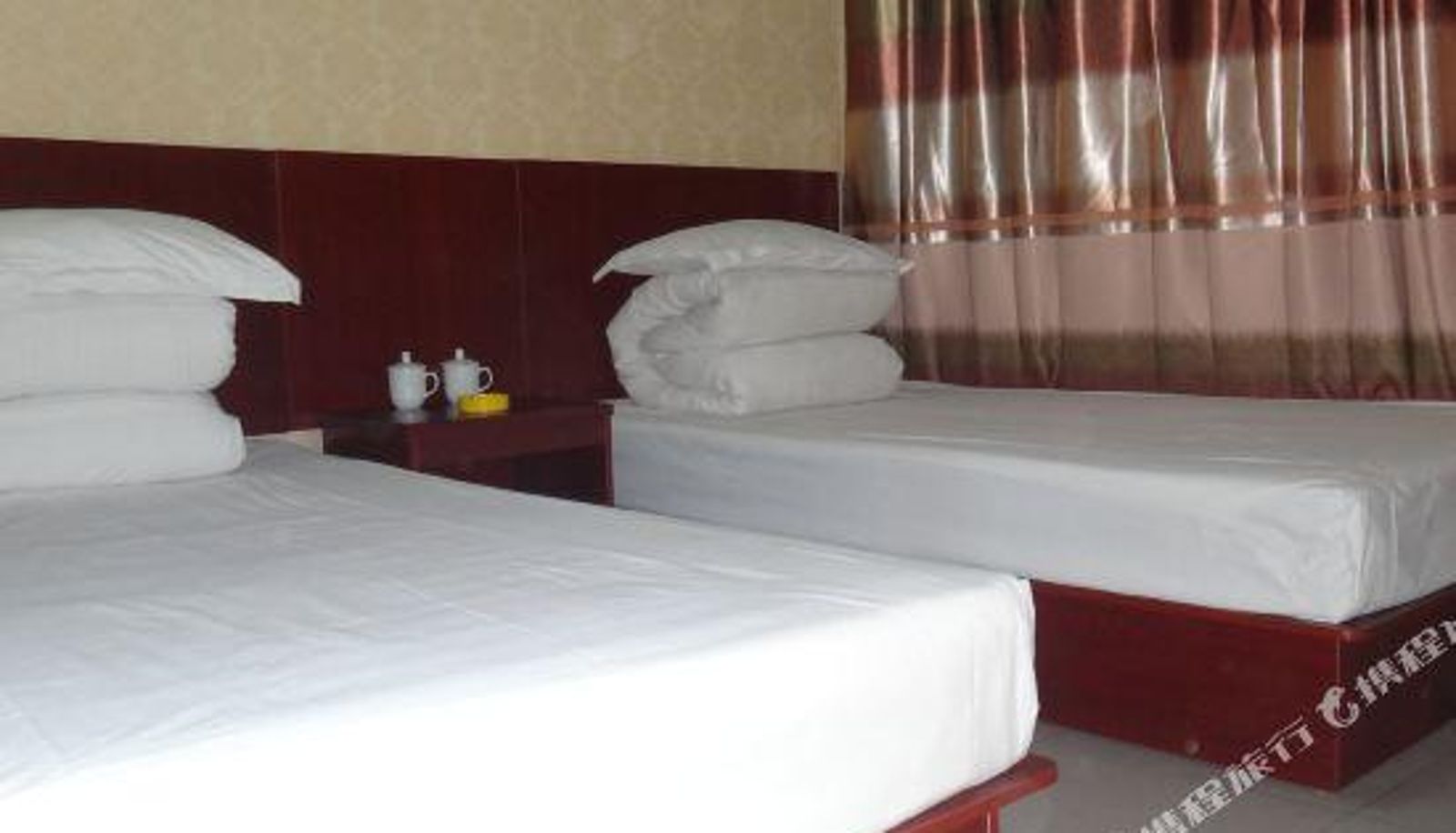 Camera - Xuchang Family Hotel