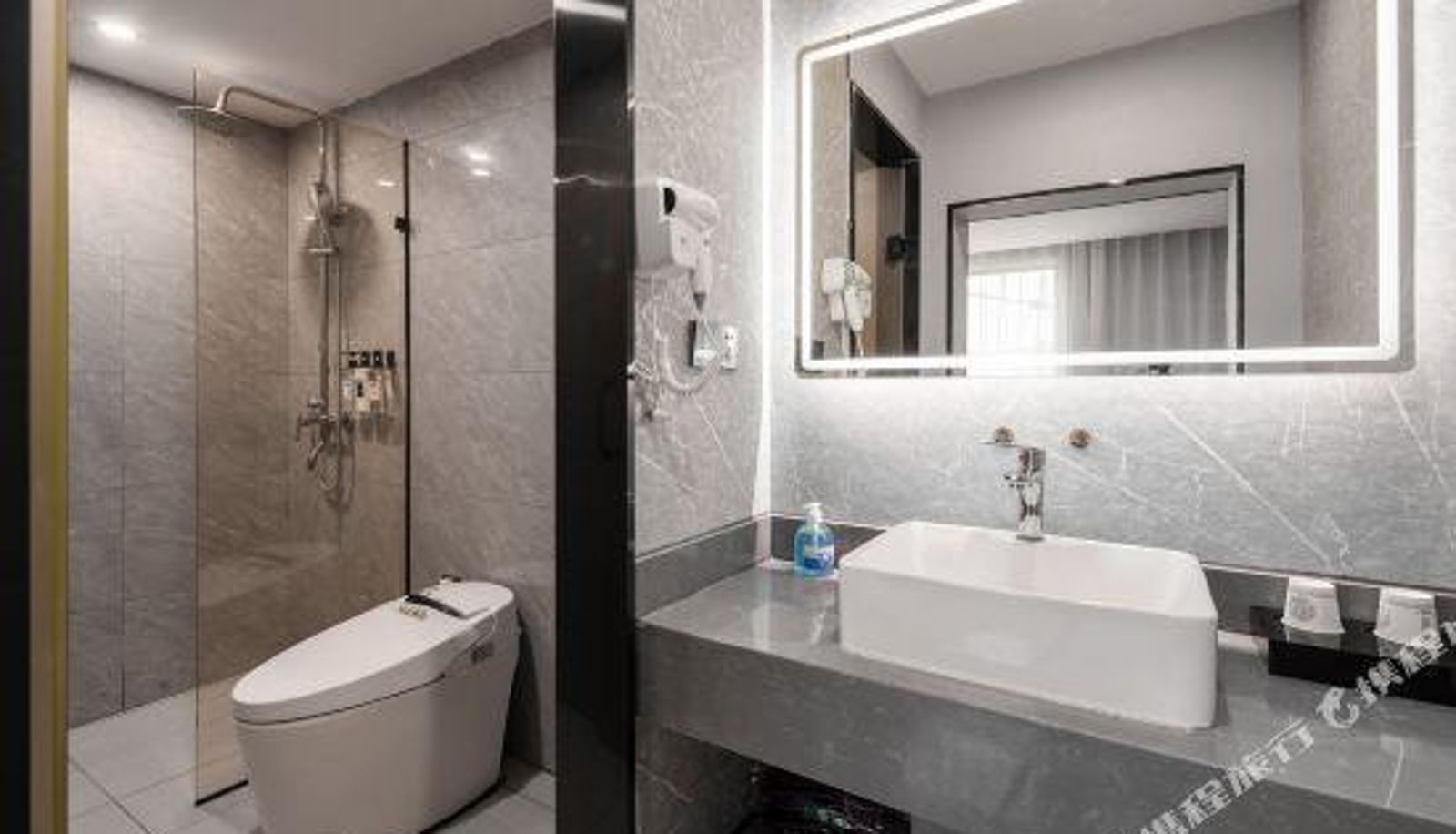 Camera - Jiaozuo Roman Hotel