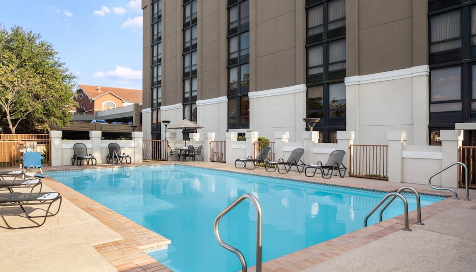 Pool - Holiday Inn Express SAN ANTONIO-AIRPORT by IHG