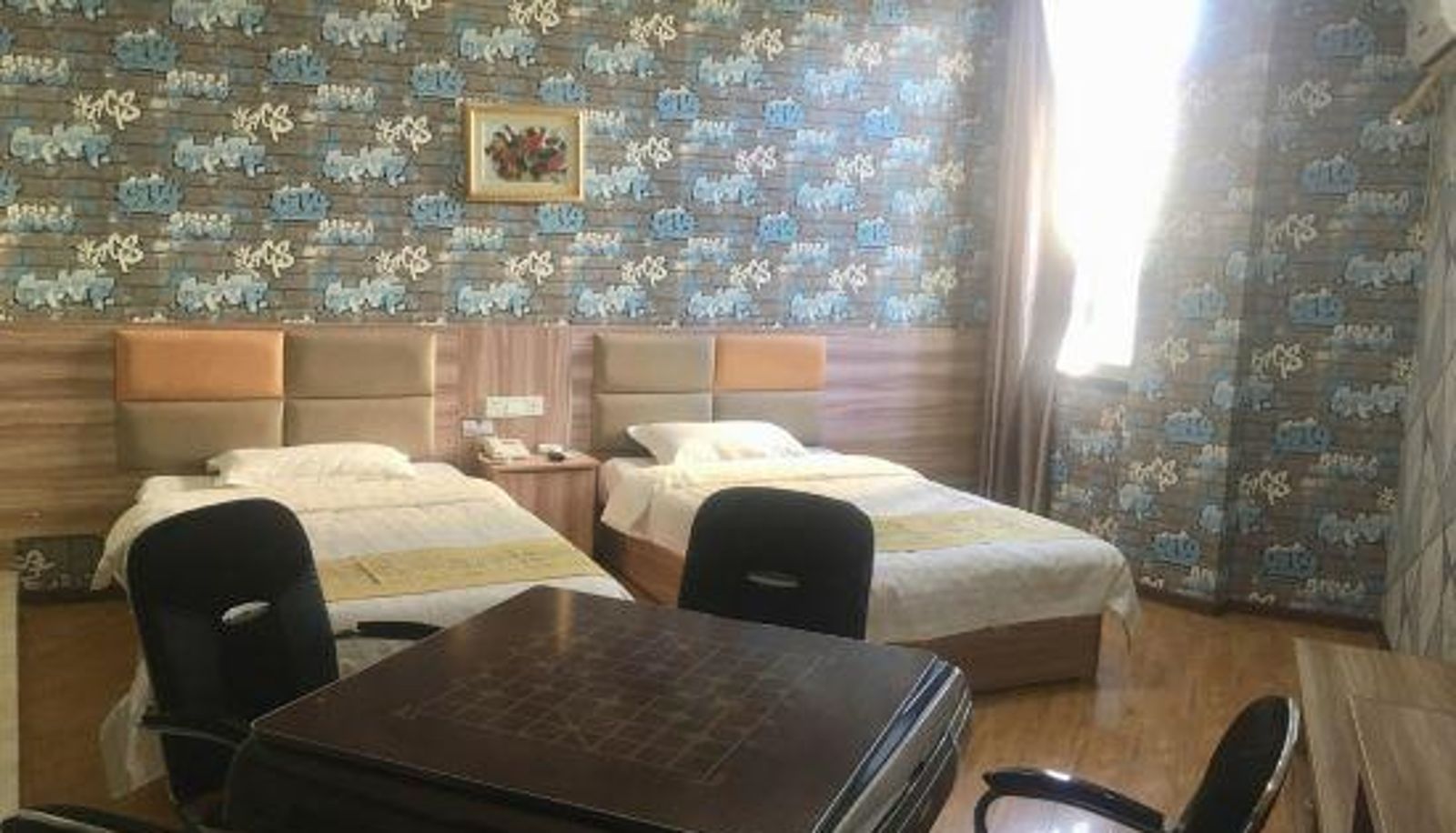 Interior view - Yilu Tongxing Chain Hotel