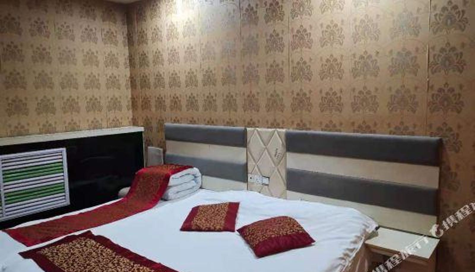 Zimmer - Qijiayi Business  Hotel