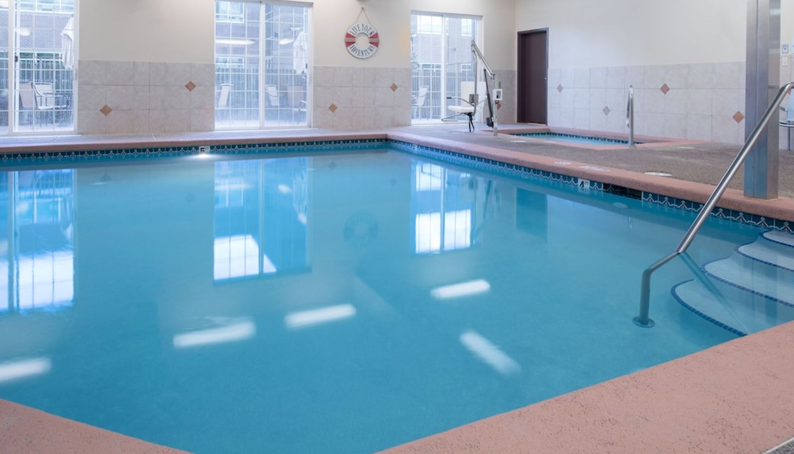 Pool - Holiday Inn Express SPOKANE-VALLEY by IHG