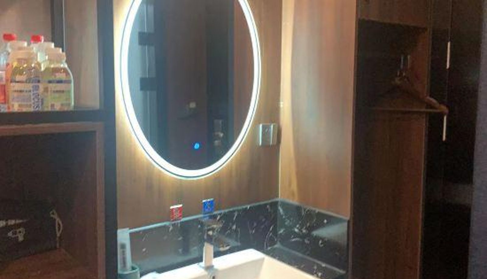 Camera - Tong Tong Hotel Chain (Dengzhou Hotel)