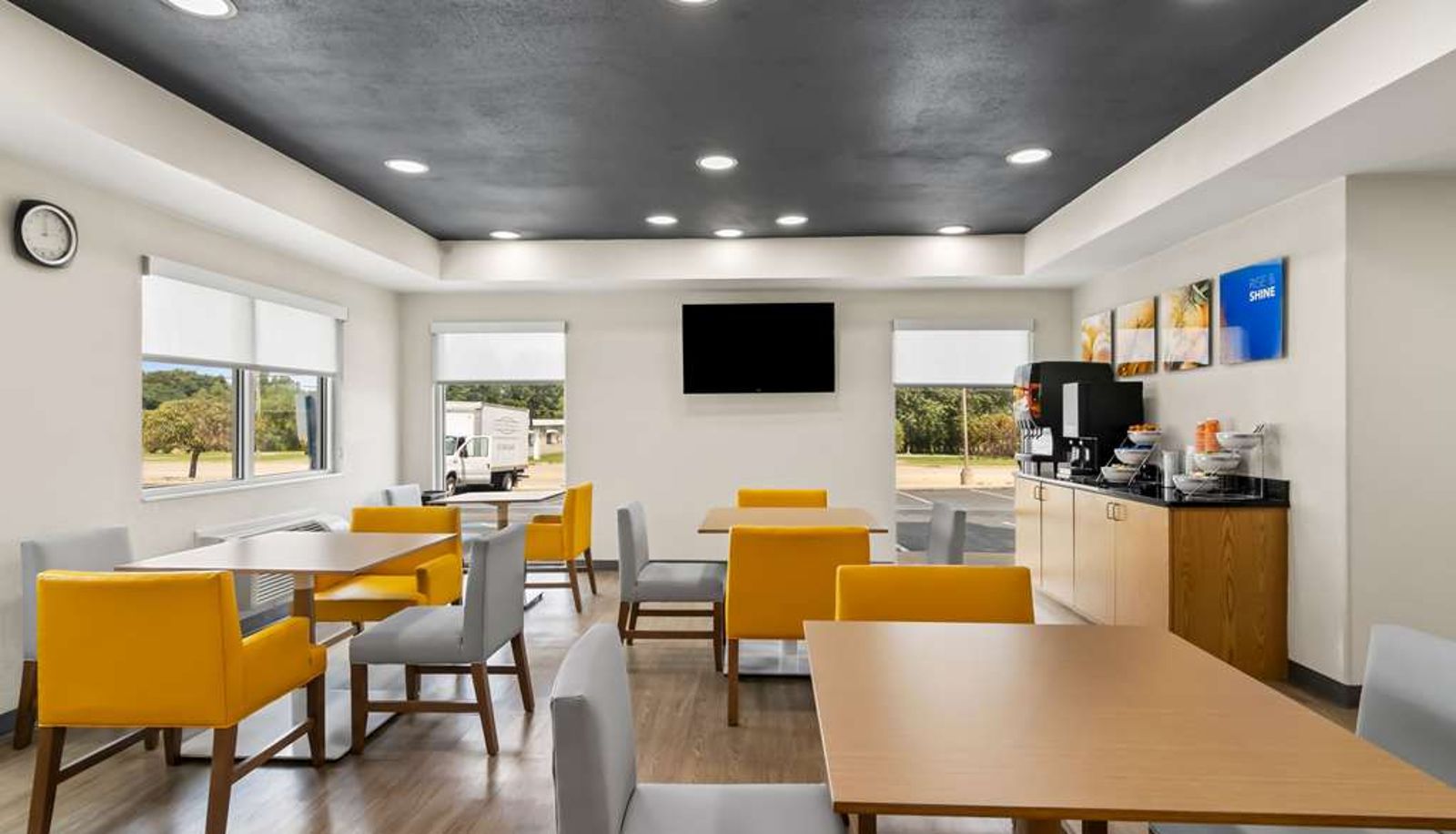 Restaurant - Comfort Inn Schereville
