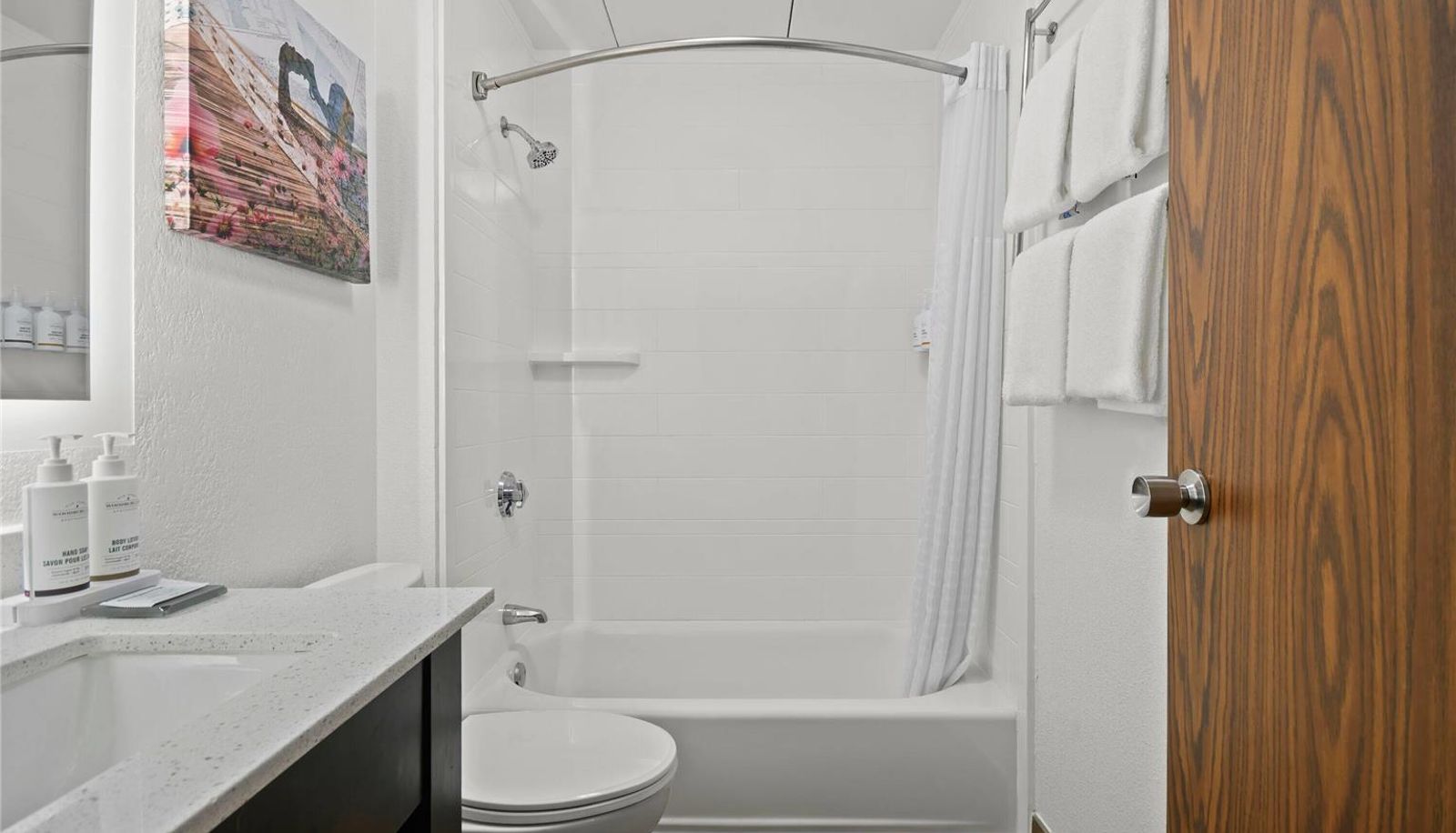 Zimmer - La Quinta Inn & Suites by Wyndham Sturbridge