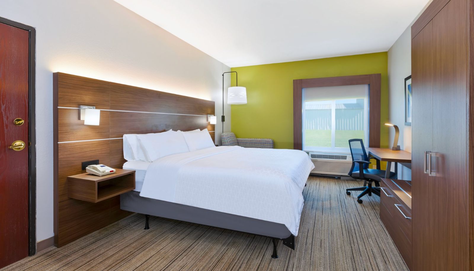 Camera - Holiday Inn Express & Suites THREE RIVERS by IHG