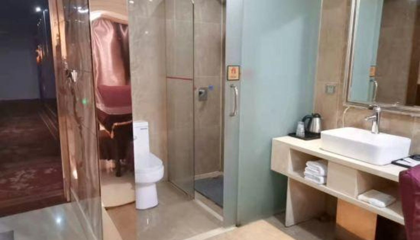 Zimmer - Hongqiao Holiday Hotel