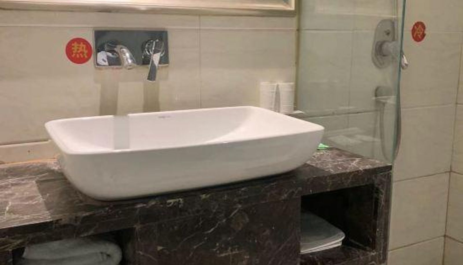 Zimmer - Ezhou Tianmeile Business Hotel
