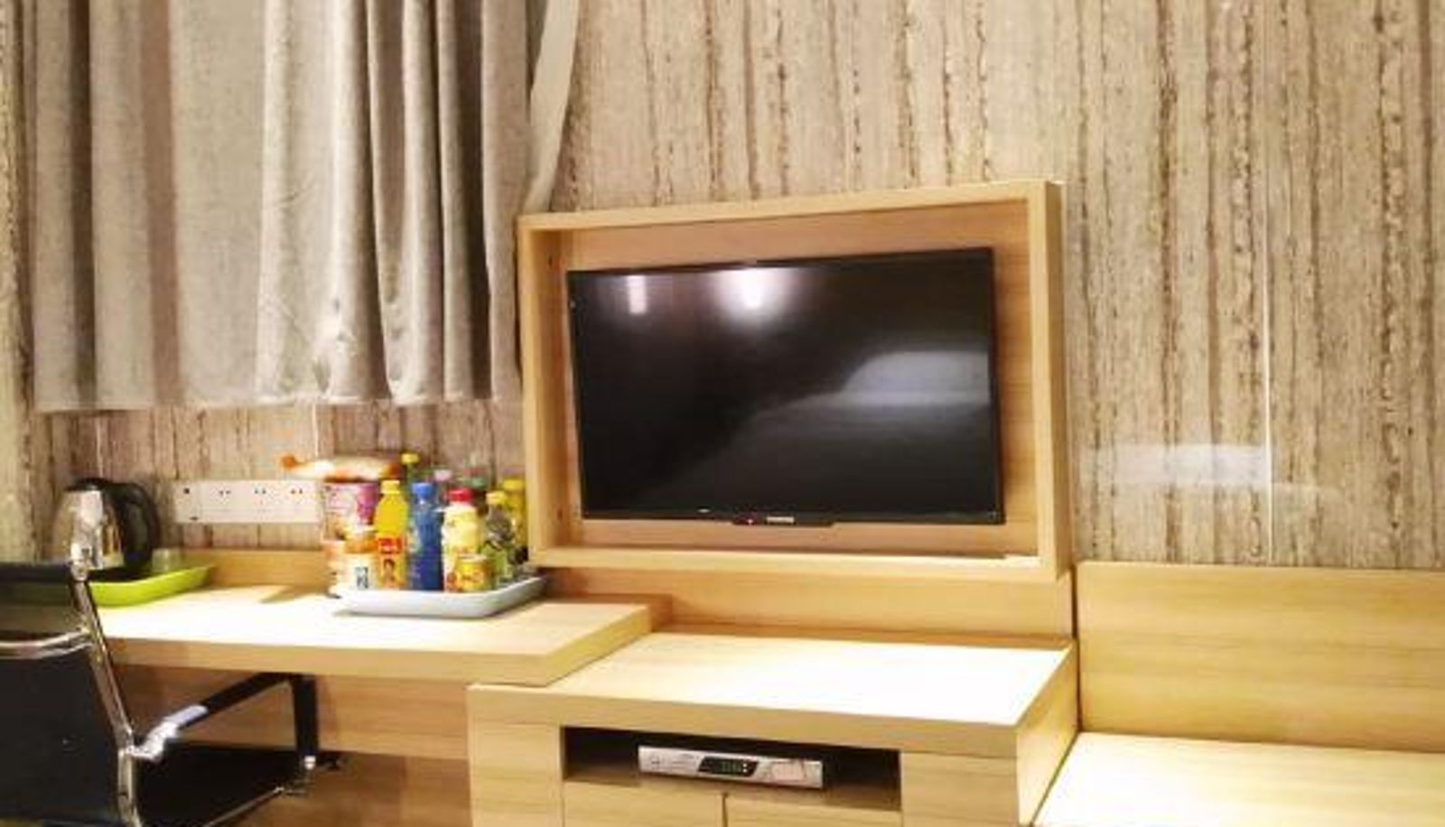 Innenbreich - Ezhou Zhengzhong Holiday Hotel
