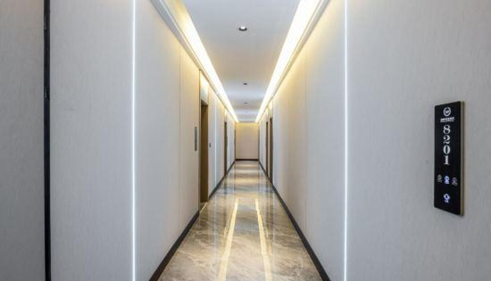 Rezeption - Xuanwei Xinpeng Hotel