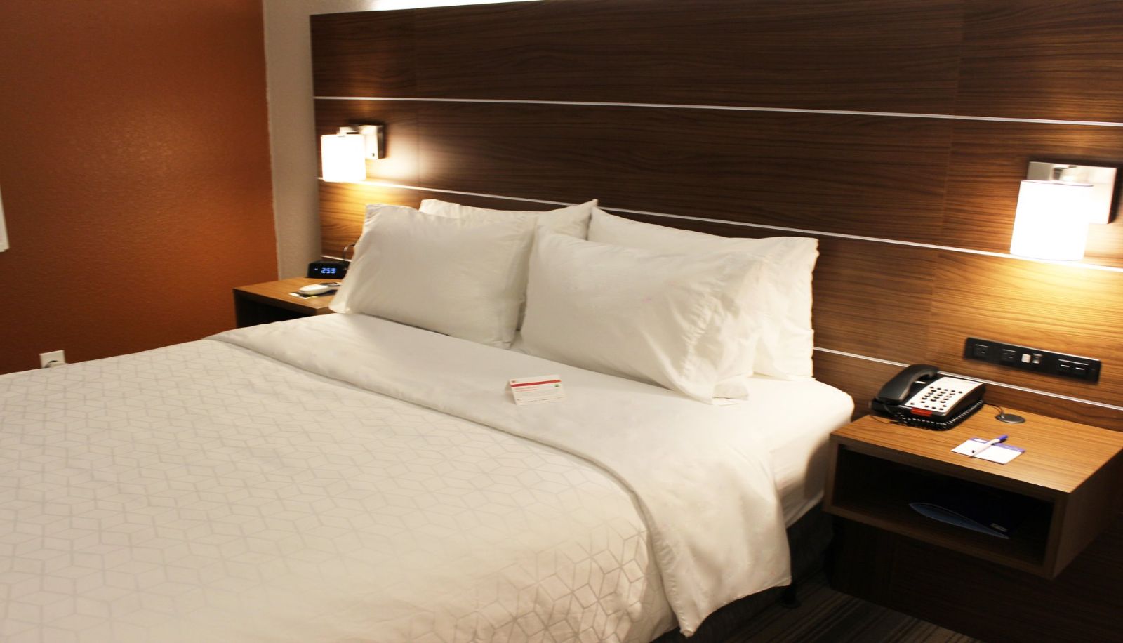 Zimmer - Holiday Inn Express WINFIELD - TEAYS VALLEY by IHG
