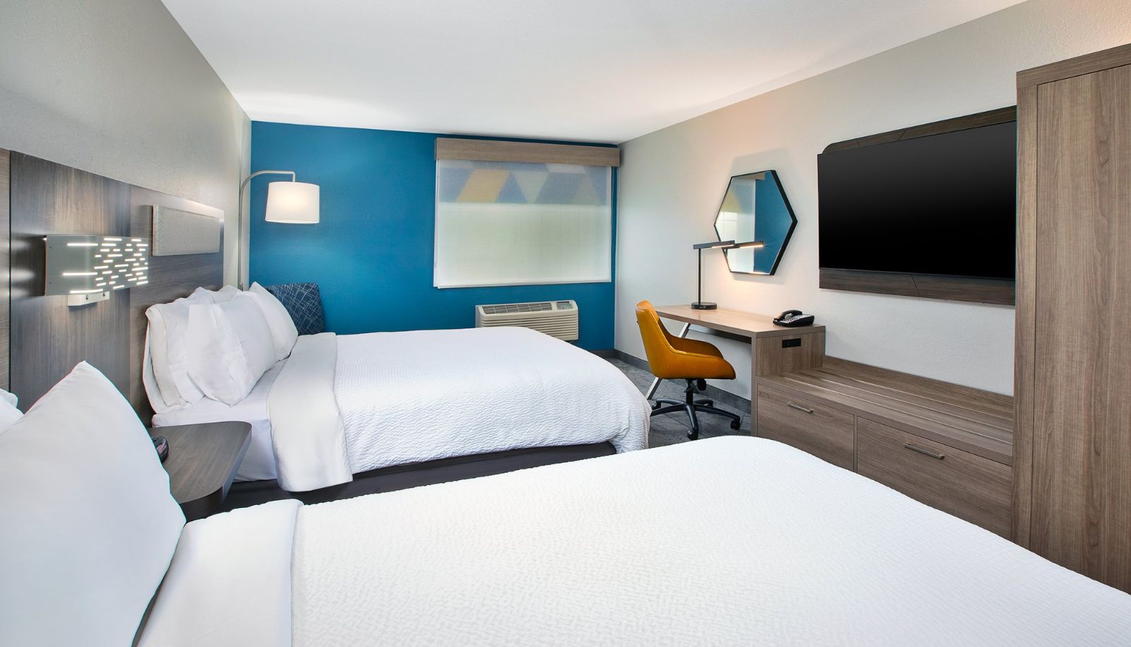 Room - Holiday Inn Express & Suites WAUSEON by IHG