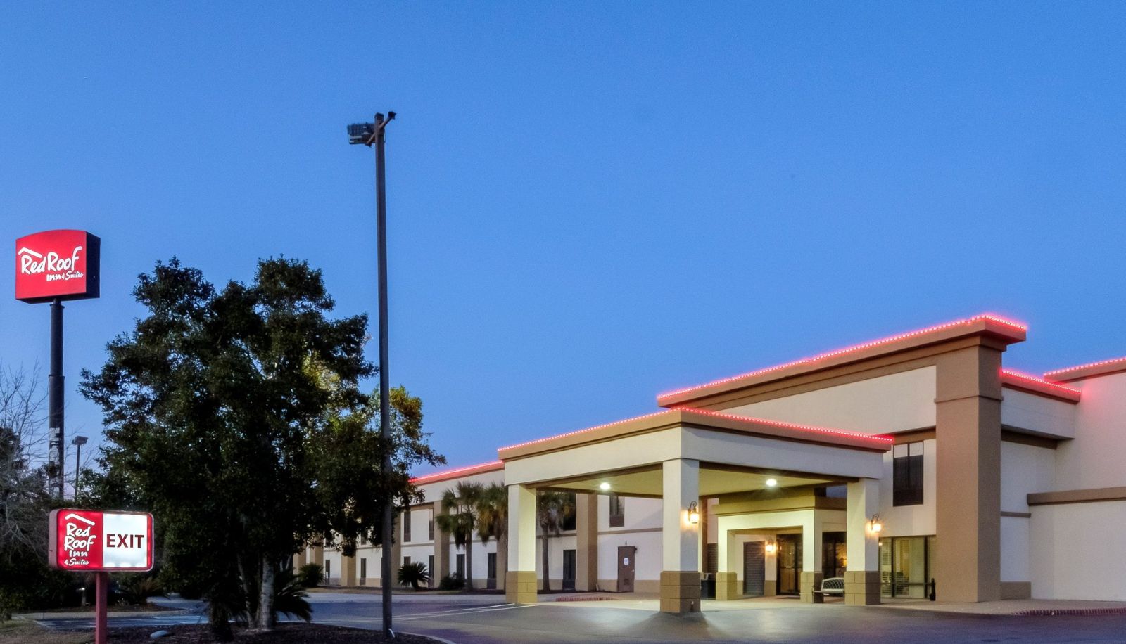 Info - Red Roof Inn Yemassee