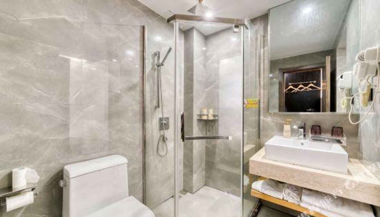 Zimmer - Yunbai Yun Hotel (Yongkang Wanda Plaza)