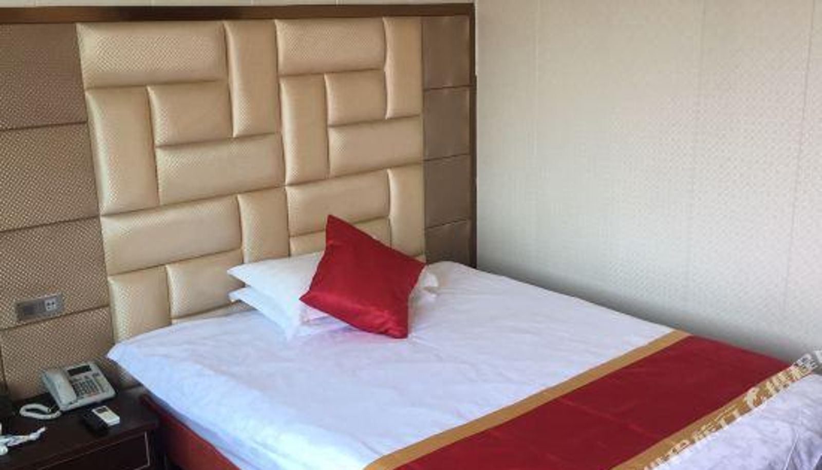 Zimmer - Yongkang Jiuhong Business Hotel