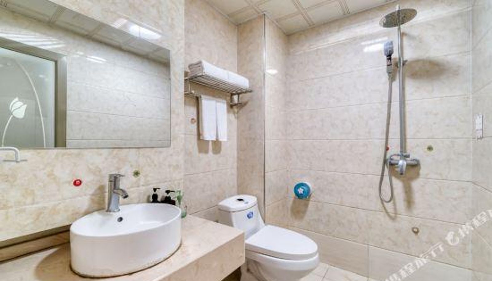 Zimmer - Chuange Jiakeyuan Hotel (Yongkang Great Wall Industrial Zone Wanda Plaza)