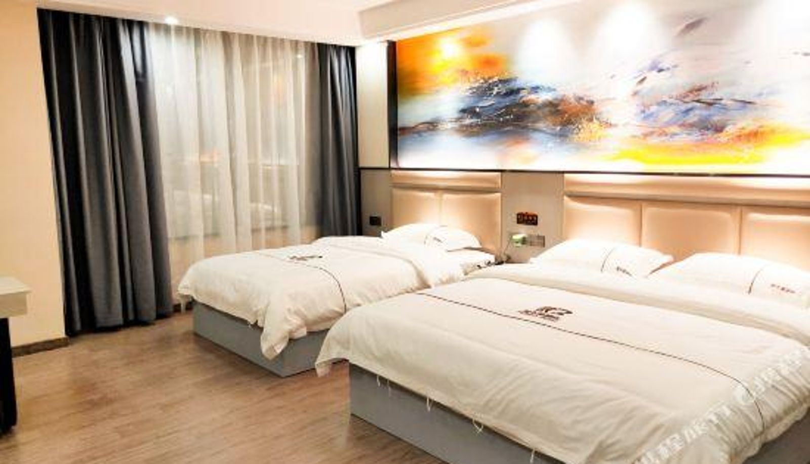 Zimmer - Pullman Serviced Apartment