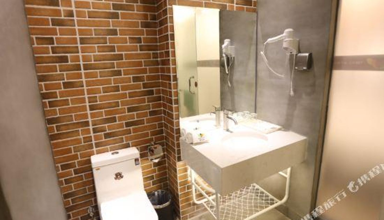 Pokój typu business - Tizi Hotel