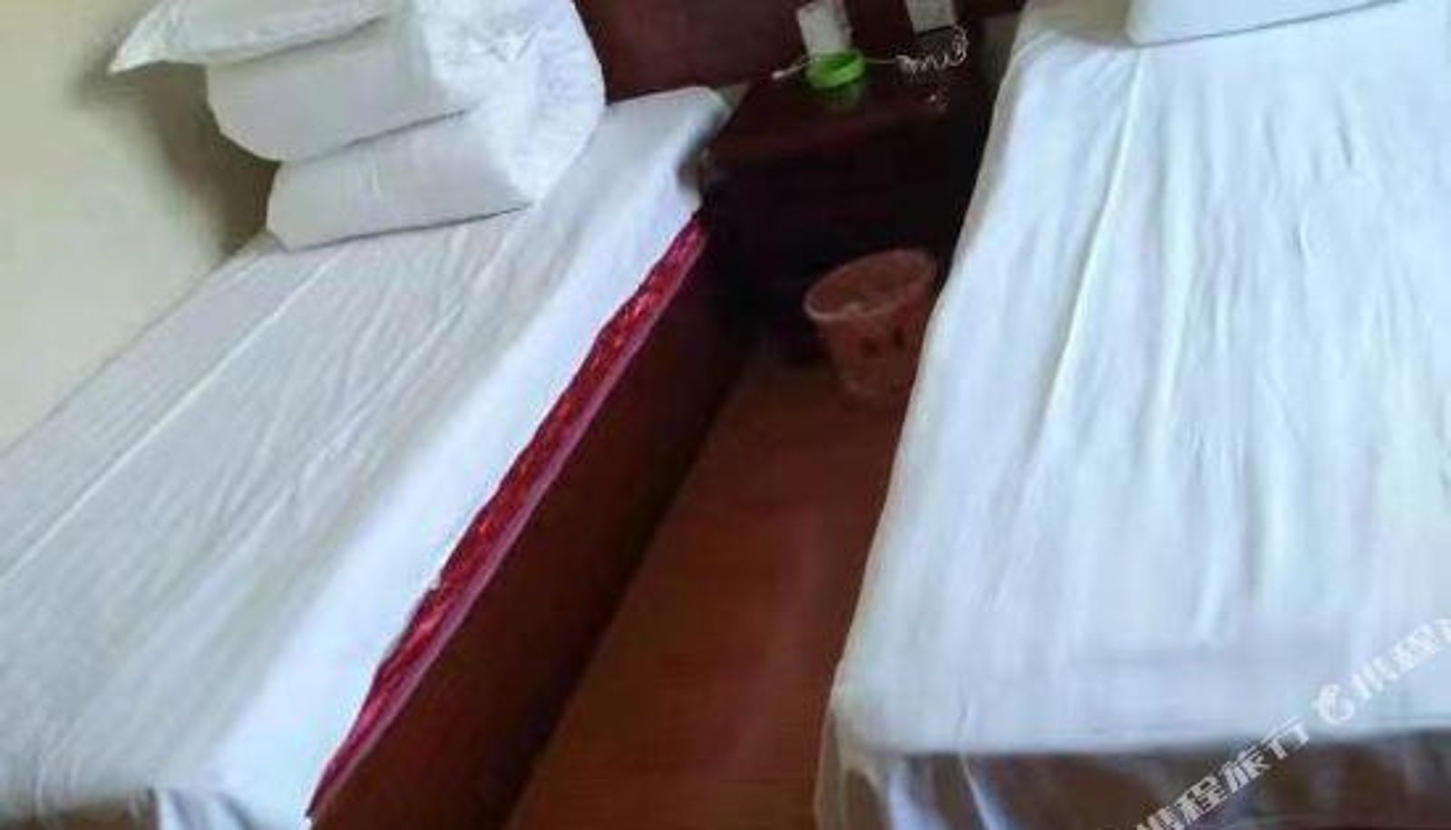 Camera - Yuecheng Hotel