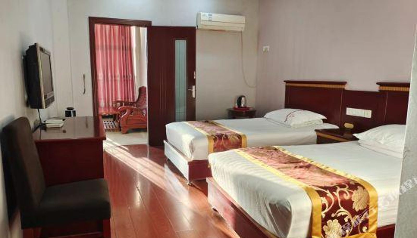 Zimmer - Huatian Hotel (Huangmei Xiaochi Town Branch)