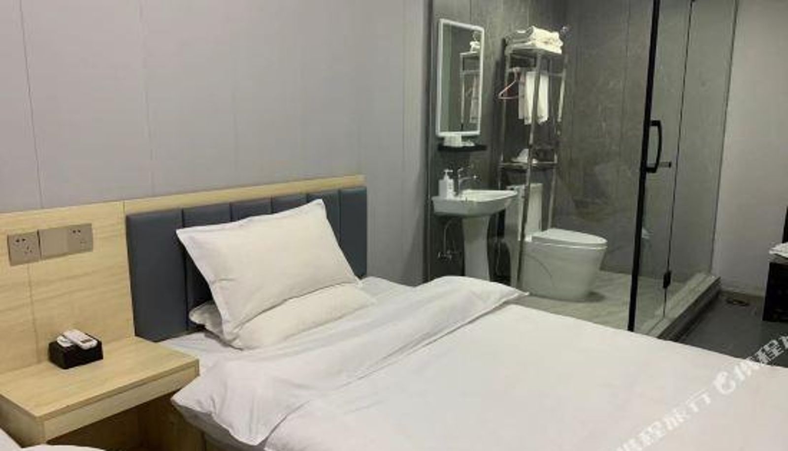 Kamer - Qingzhu·Moxike Hotel (Ji'an Railway Station Branch)