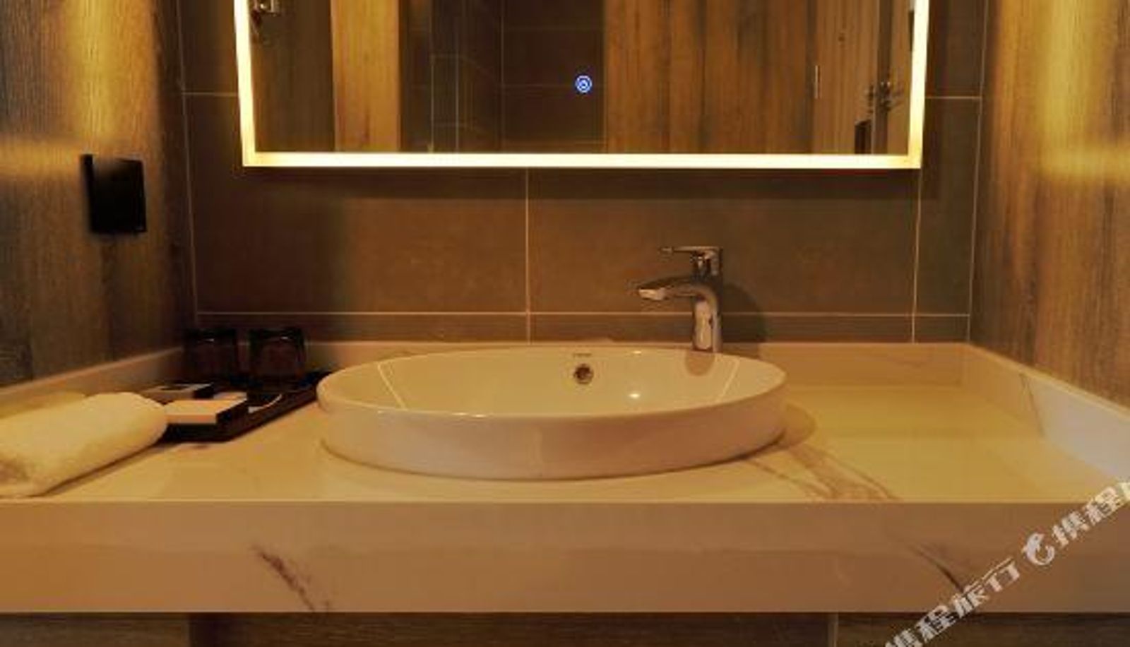 Camera business - Xinyi Up Smart Hotel